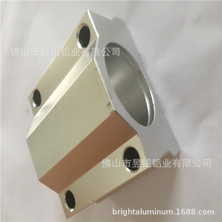 铝合金直线轴承箱式滑块订做生产  机械手导轨滑槽铝型材生产加工