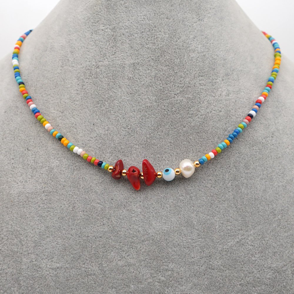 Vente Chaude Souhait Bohème Bonbons Colorés Perles De Riz Chaîne De La Clavicule Collier De Perles Naturelles Pour Les Femmes display picture 2