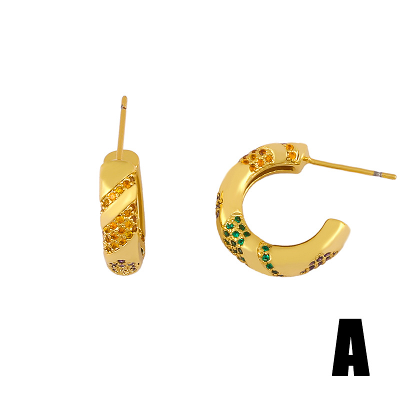 2022 Nouveaux Bijoux Européen Et Américain Rétro Boucles D'oreilles Géométrique C En Forme De Micro Incrusté Zircon Rayé Tempérament Oreille Goujons Gros Ers84 display picture 4