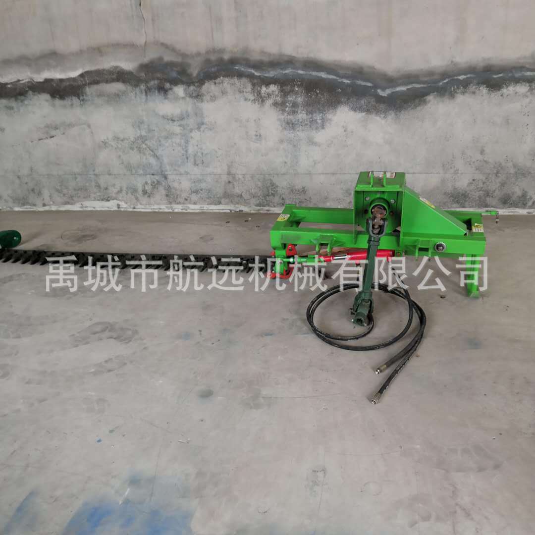 小四轮拖拉机后传动的液压式割草机 苜蓿艾草芦苇往复式打草机