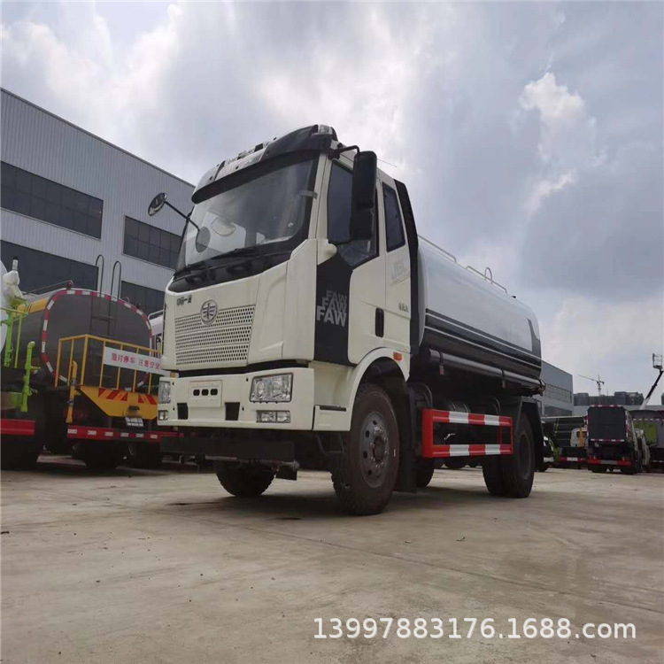 Chengli Automobile National Vi Jiefang 15-Ton Sanitation Sprinkler Truck Factory Direct Sales Jiefang Dachai 220 Horsepower Sprinkler Truck
