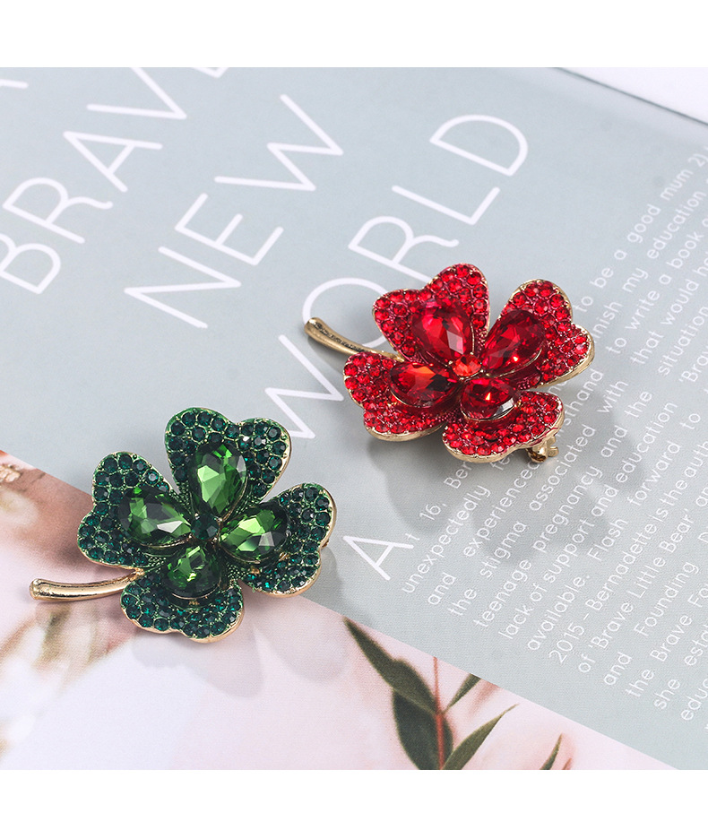 Fashion Four Leaf Clover Alloy Plating Rhinestones Women's Brooches display picture 3