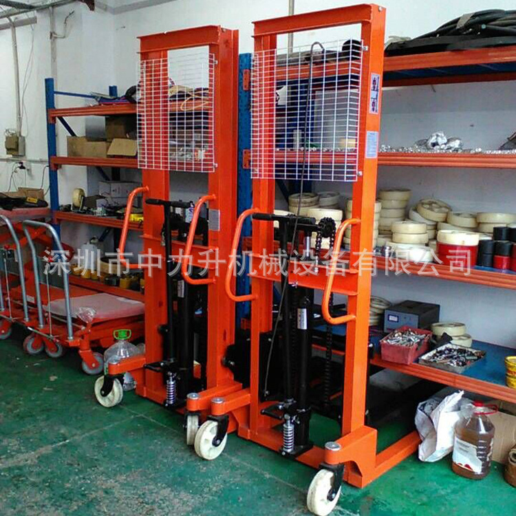 1吨2吨3吨手动堆高车 液压升高车托盘堆高装卸叉车手动液压搬运车