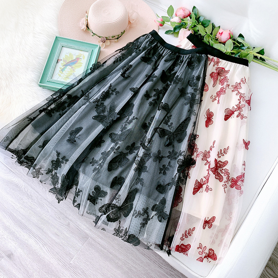 Butterfly femoral skirt, long mesh A word buffer 2021 autumn and winter new heavy work embroidery fairy skirt