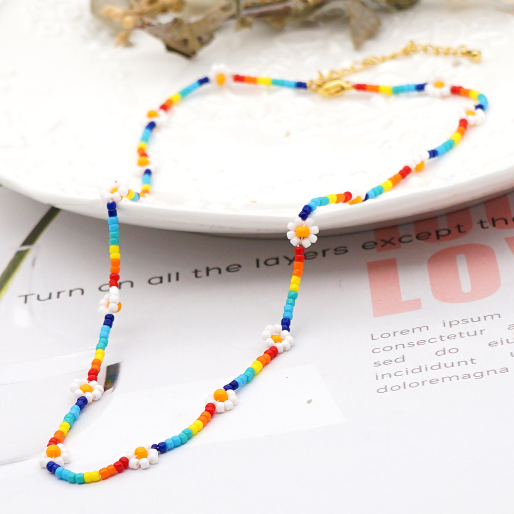 Fashion Rainbow Rice Beads Bracelet Ethnic Style Simple Small Daisy Necklace Wholesale Nihaojewelry display picture 7