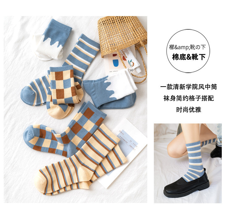 Neue Gestreifte High-top-frauensocken Paar Lange Rohr Polyester Baumwolle Gezeiten Socken Großhandel display picture 13