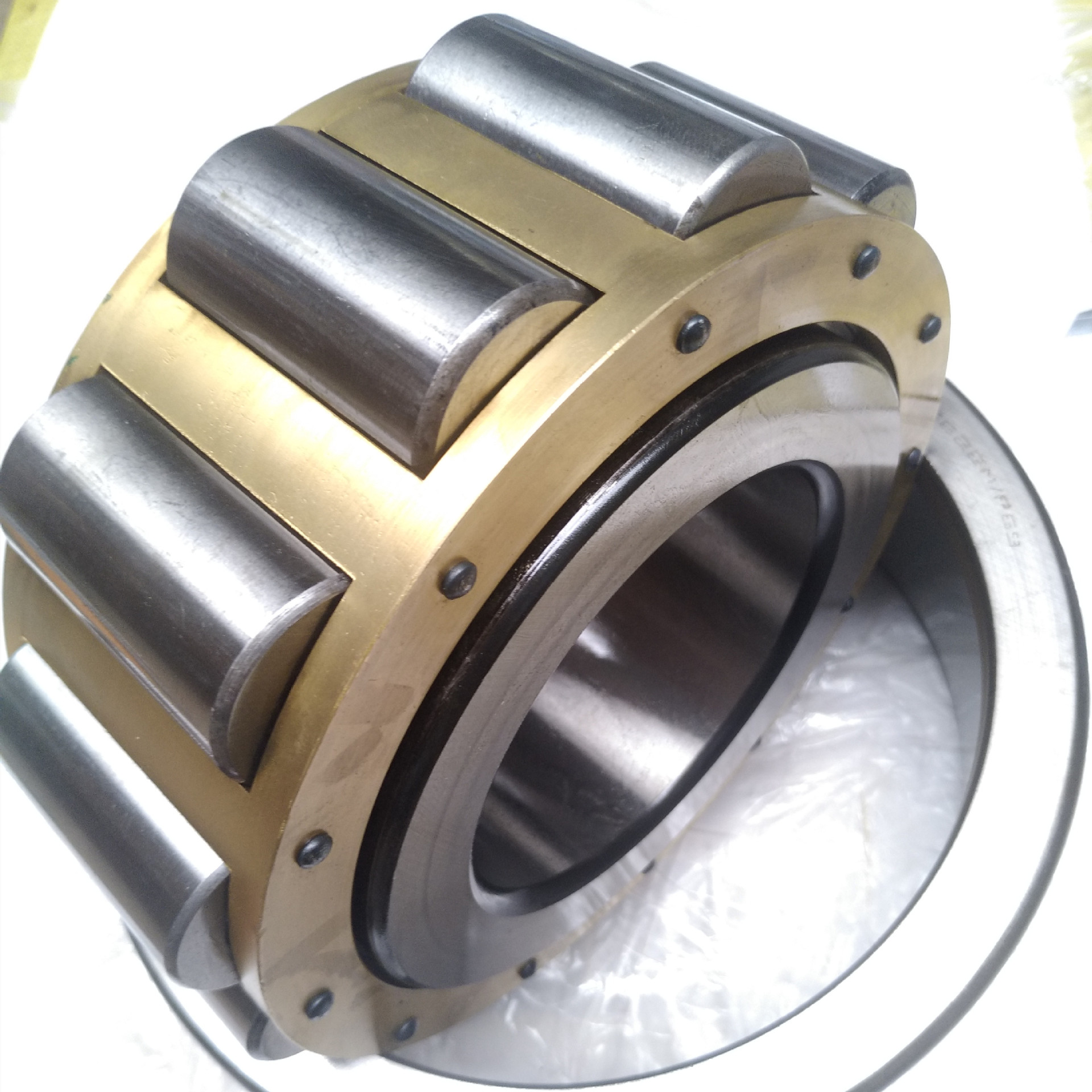 供应减速机轴承NF622M振动筛专用圆柱滚子轴承