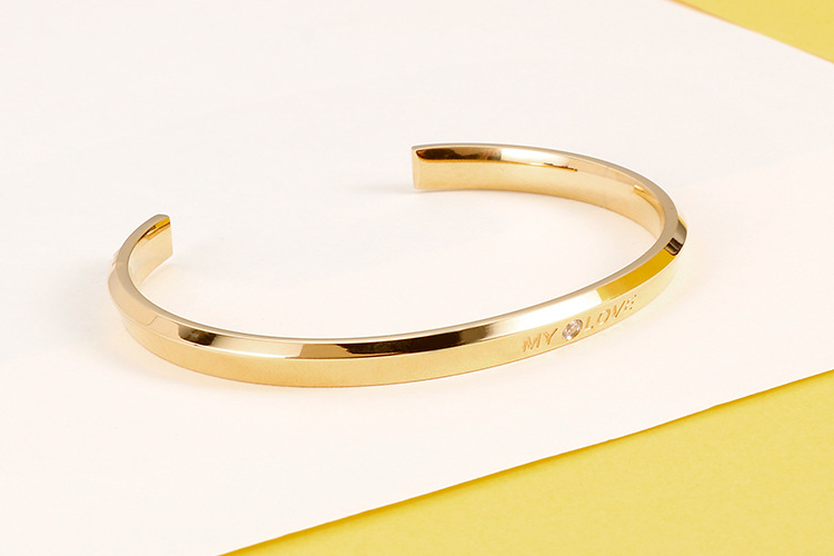 24g Weight Vacuum Plating Gold Plating Process 18K Gold Plated Plating Material Wedding, Travel Occasion Titanium Steel Material Women'S Gender Fashion Style Gold, Silver Color Fashion 18K Gold Plated Titanium Steel Wholesale 2