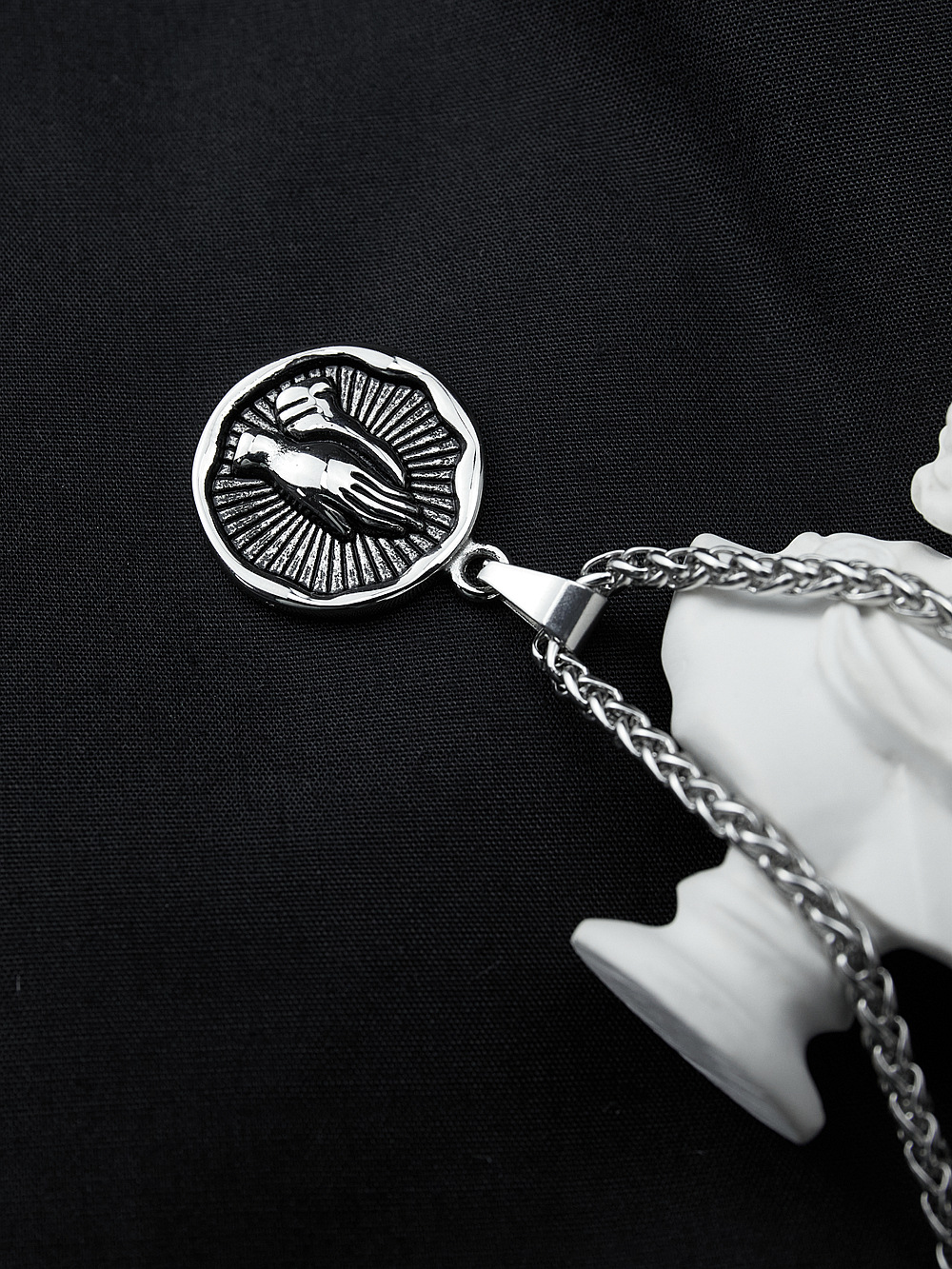 Daily Occasion 304 Stainless Steel Material Hip-hop Simple Style Round Gesture Titanium Steel Unisex Sweater Chain
