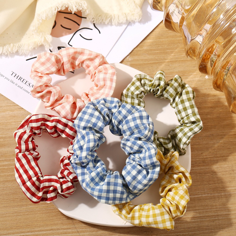 Korean Fresh Lattice Large Intestine Ring Hair Scrunchies French Retro Head Flower Tie Hair Rope Ponytail Headdress Wholesale Nihaojewelry display picture 1