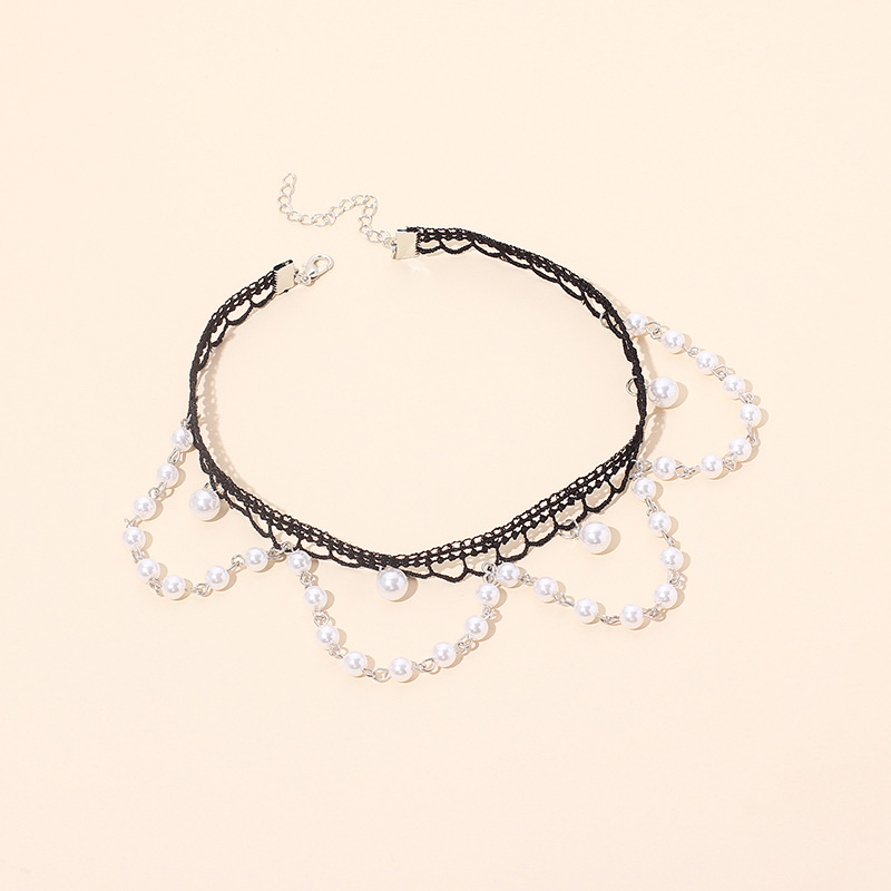 Fashion New Pearl Lace Tassel Alloy Clavicle Chain Necklace For Women Wholesale display picture 2