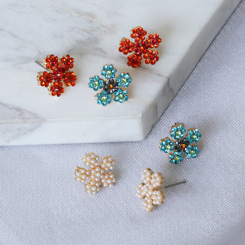 New Flower Earrings Color Diamond Earrings For Women Wholesale display picture 3