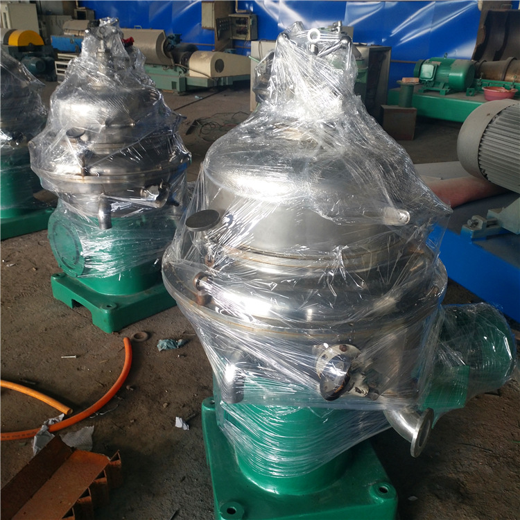 供应二手自动排渣离心分离机 刮刀卸料离心机，固液分离离心机