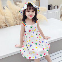 女童吊带连衣裙2022夏季新款韩国童装爱心印花童裙外贸批发送帽子