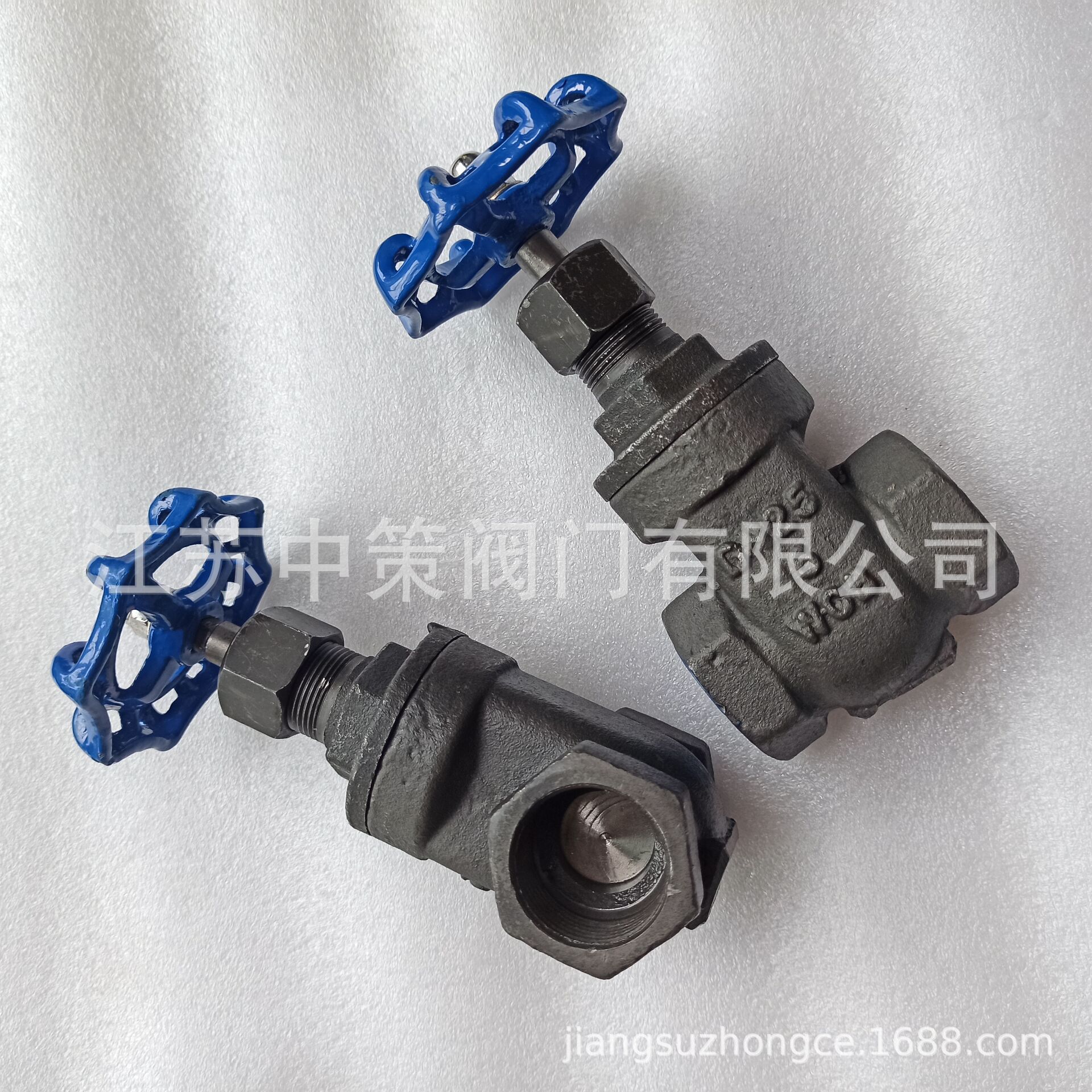 Z15H-16C 铸钢蒸汽丝口闸阀碳钢高温内螺纹闸阀DN15 20 25 32 50