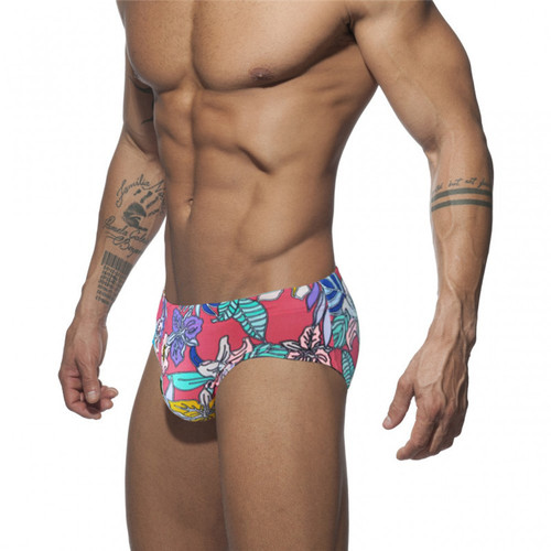 Men's swimming trunks triangle printed swimming trunks European and American low-waist sexy cup swimming trunks hot spring beach swimming shorts