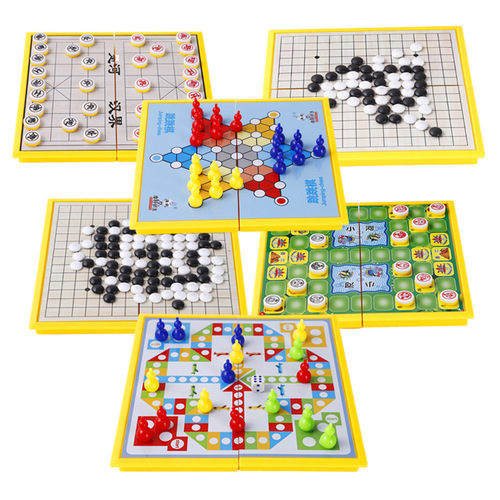 Folding magnet flying chess, checkers, backgammon, beast chess, multifunctional all-in-one game, children's educational chess wholesale