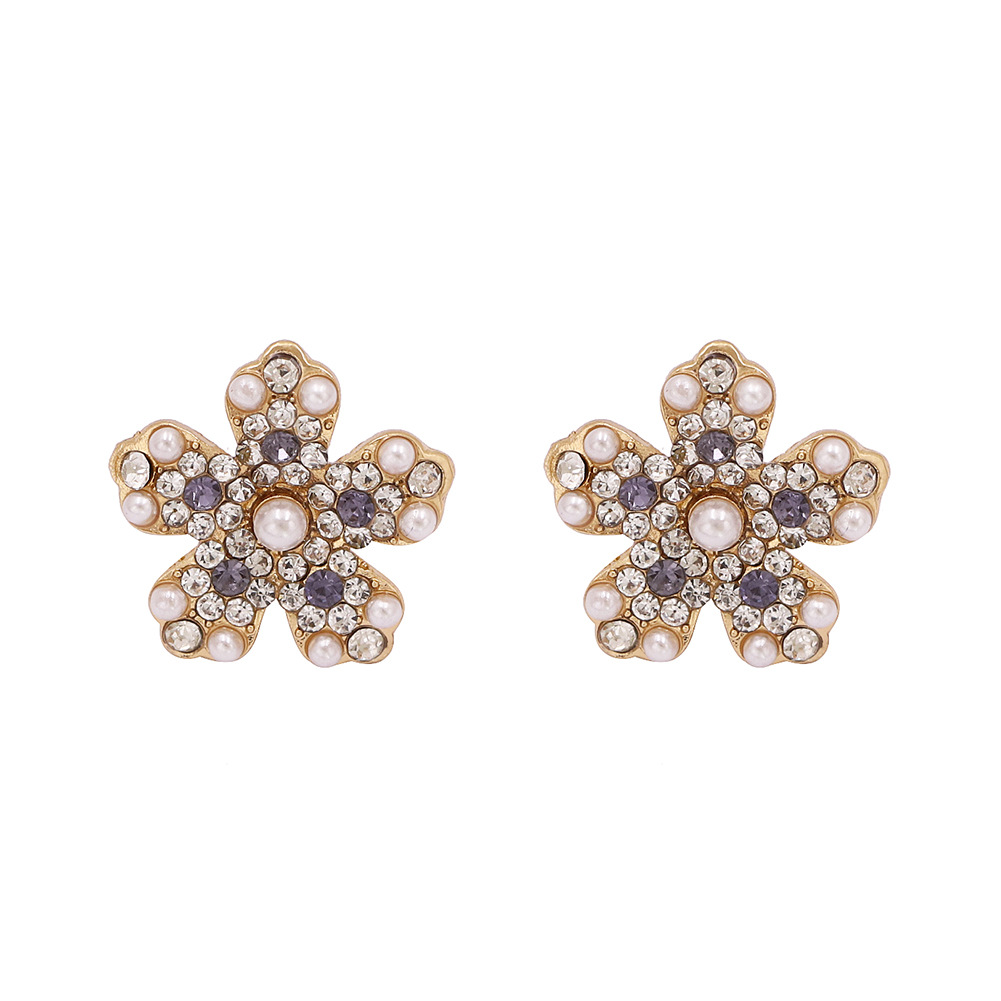 New Fashion Flowers Simple Diamond Earrings For Women Wholesale display picture 2