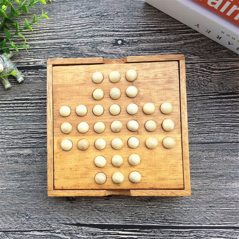 Juguetes educativos de madera juego de Inteligencia Digital en forma de plato especial Kong Ming bloqueo Luban bola color ajedrez tallado loco al por mayor