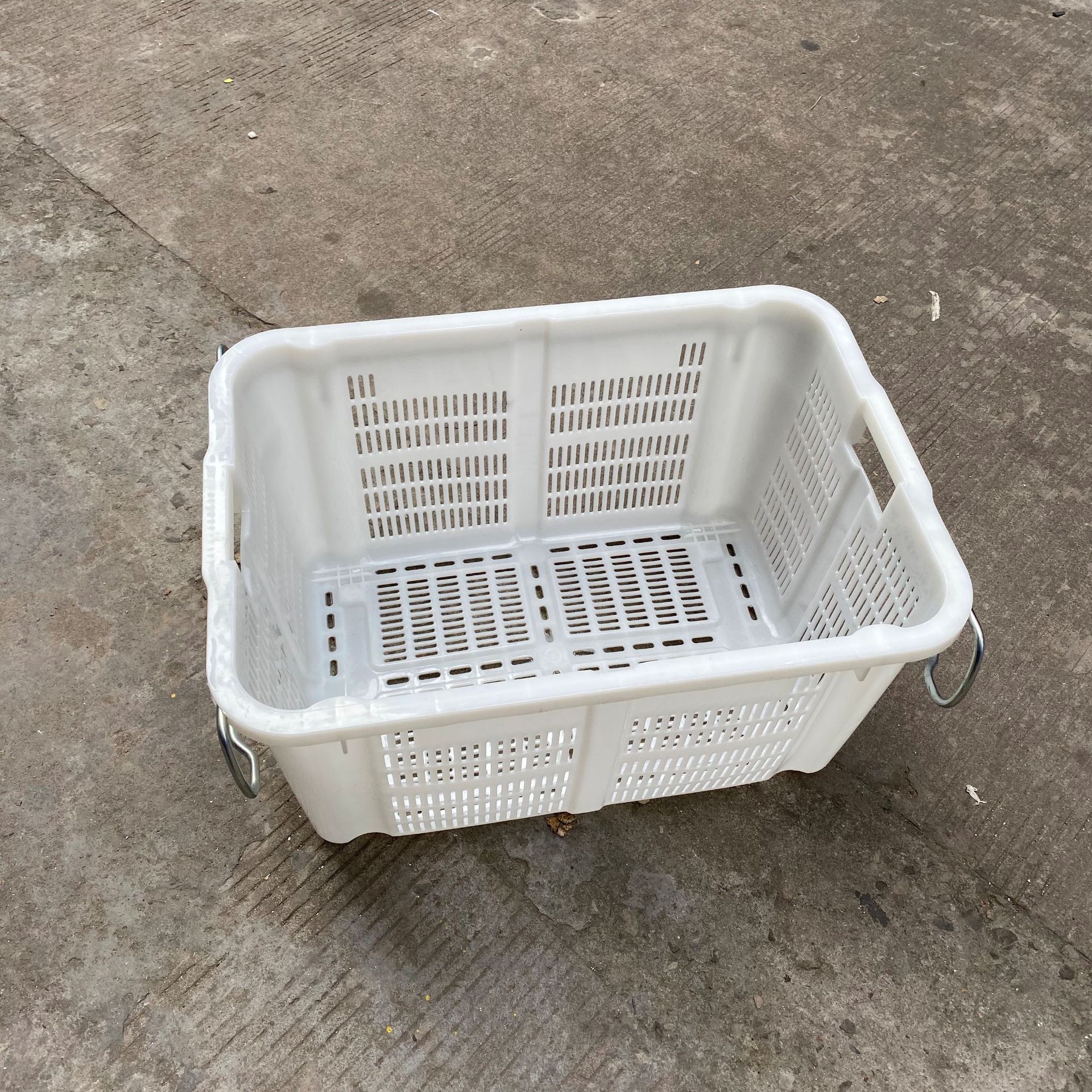 厂家出售pp塑料水果萝 白色塑料箩筐 蓝色周转框 绿色塑胶框