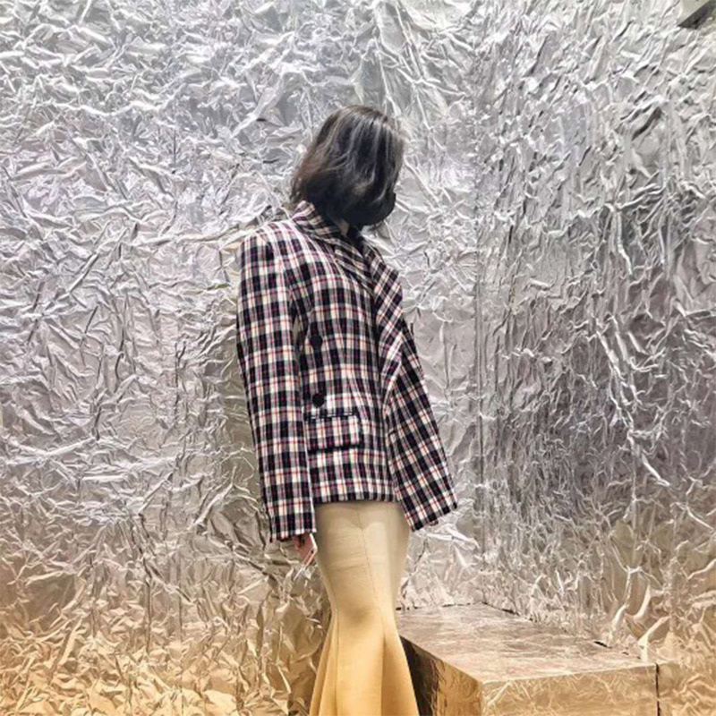 橱窗货架店铺管道具婚庆宴会拍摄场所布置装饰反光银色锡纸铝箔纸