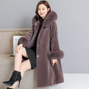 2020冬新款海宁羊剪绒大衣女中长款仿狐狸毛御寒保暖连帽外套潮