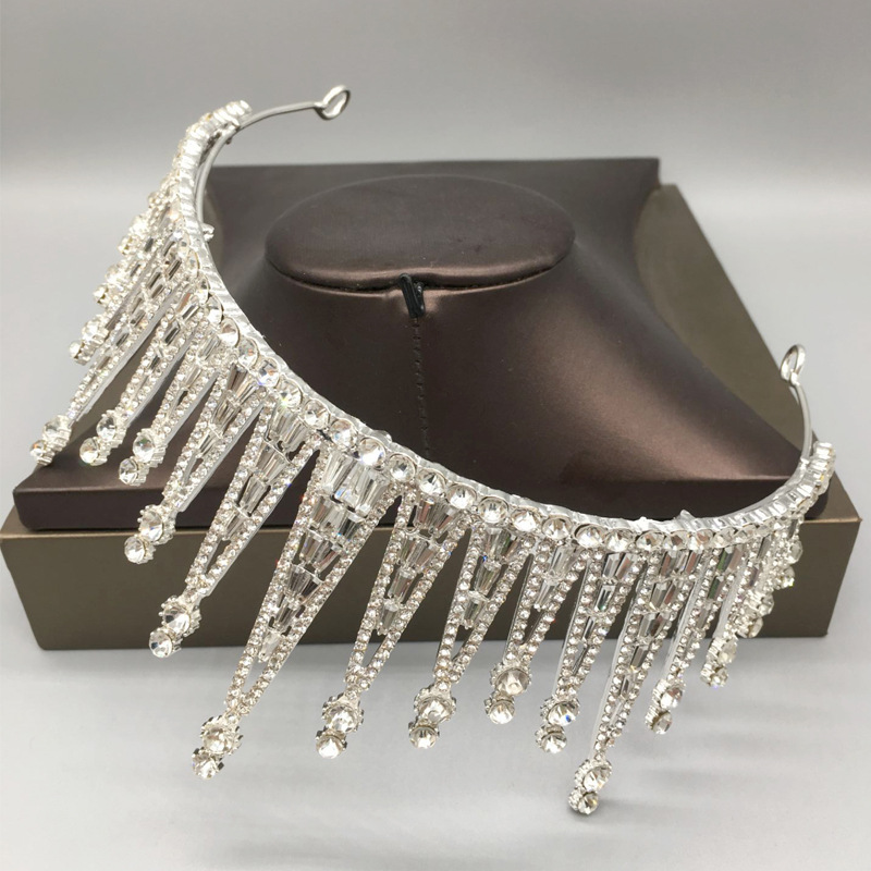 254g Weight Crown Hair Accessories Type 1 Piece Quantity Wedding, Engagement Occasion Alloy Material Crown Pattern All Seasons Season Women's Gender Plating Design Elegant, Modern Style Style Elegant Modern Style Women's Crown Alloy Plating Crown 9