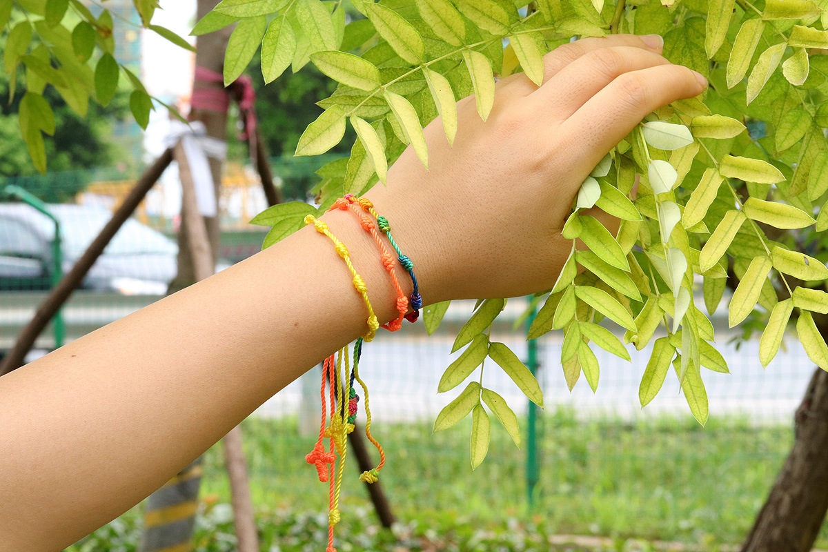 Simple Style Solid Color Silk Thread Braid Unisex Bracelets display picture 4