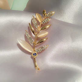 韩版时尚猫眼石水钻合金马眼树叶胸针别针胸花服装配饰厂家批发