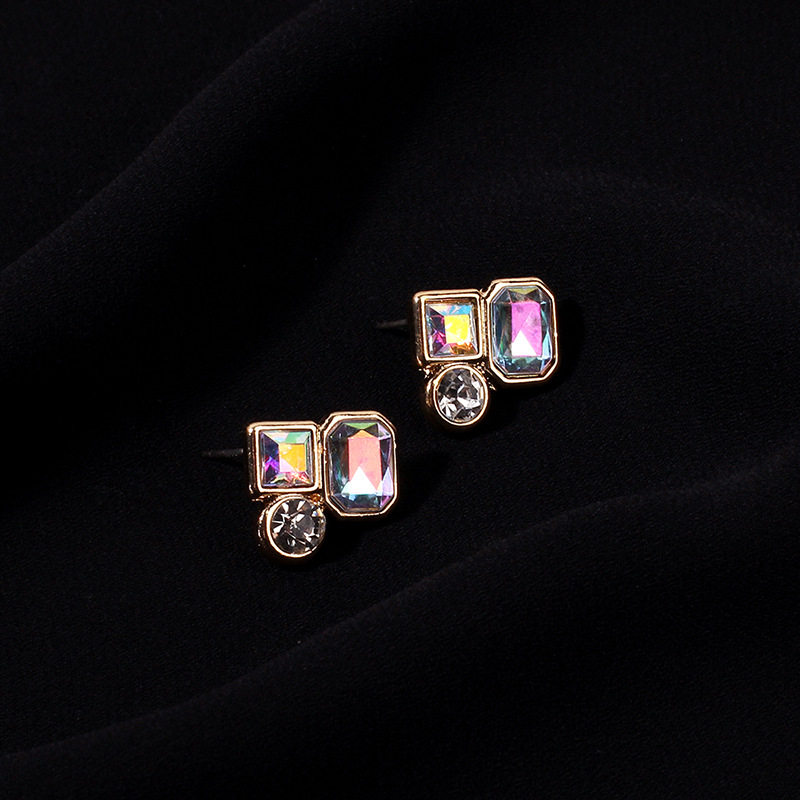 5g Weight Earrings Classification Housewarming, Anniversary, Business, Wedding, Travel, Birthday, Festival Occasion Geometric Pattern Women'S Gender Gold Color New Ladies Fashion Zircon Alloy Golden Simple All-match Earrings Wholesale Nihaojewelry 2