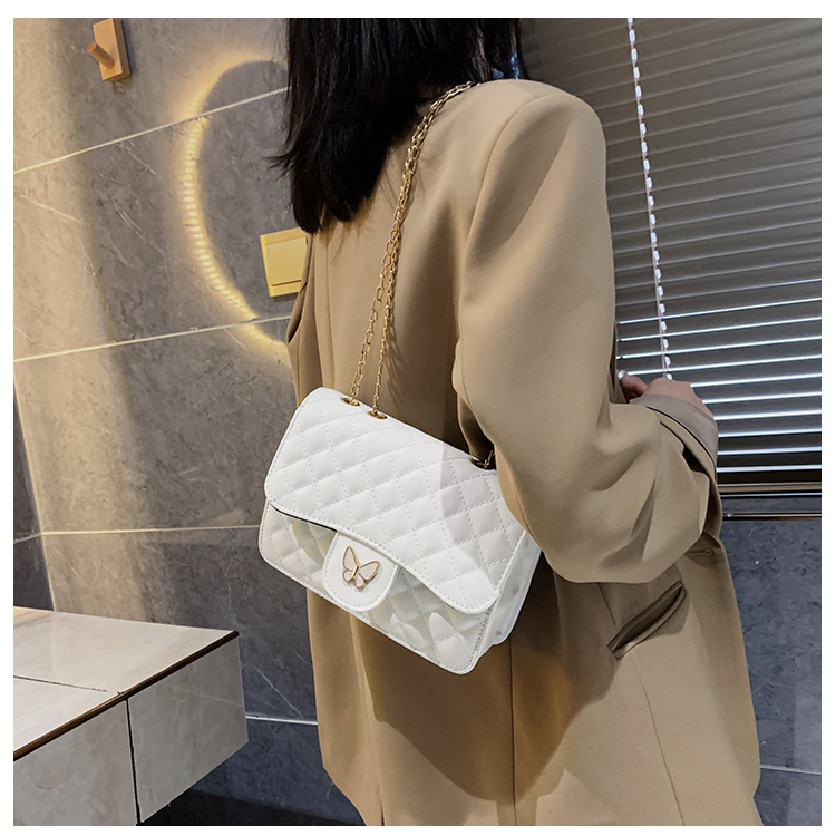 Fashion Messenger One-shoulder Diamond Small Square Bag display picture 1