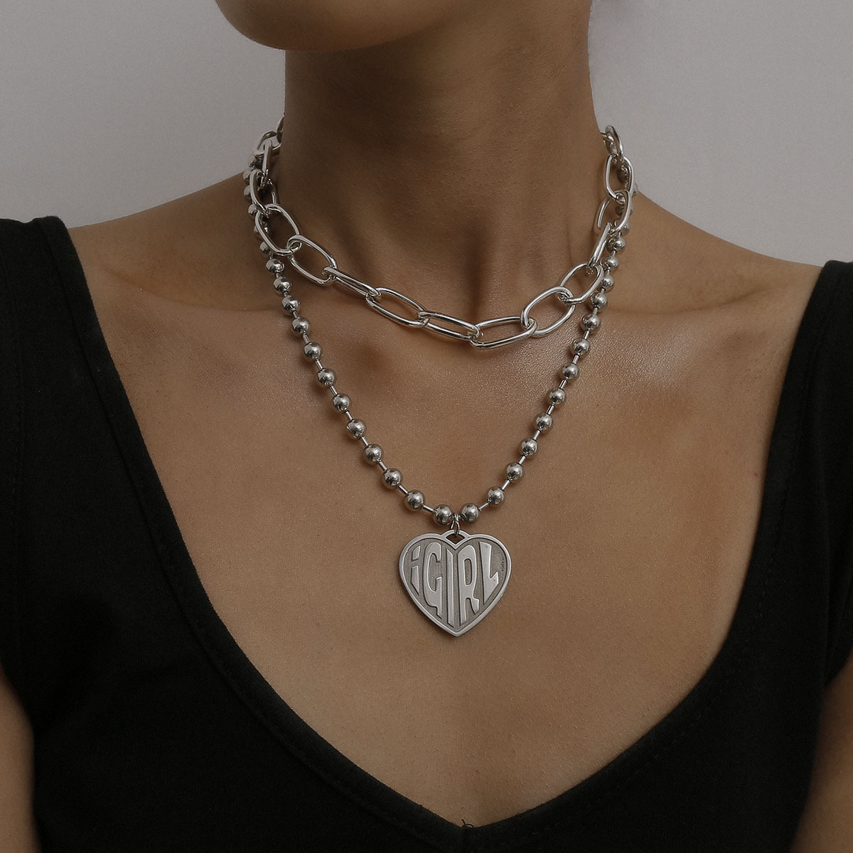 Fashion Jewelry Yiwu Nihaojewelry Wholesale Exaggerated Cross Round Bead Chain Accessories Female Retro Heart-shaped Letter Relief Necklace display picture 3