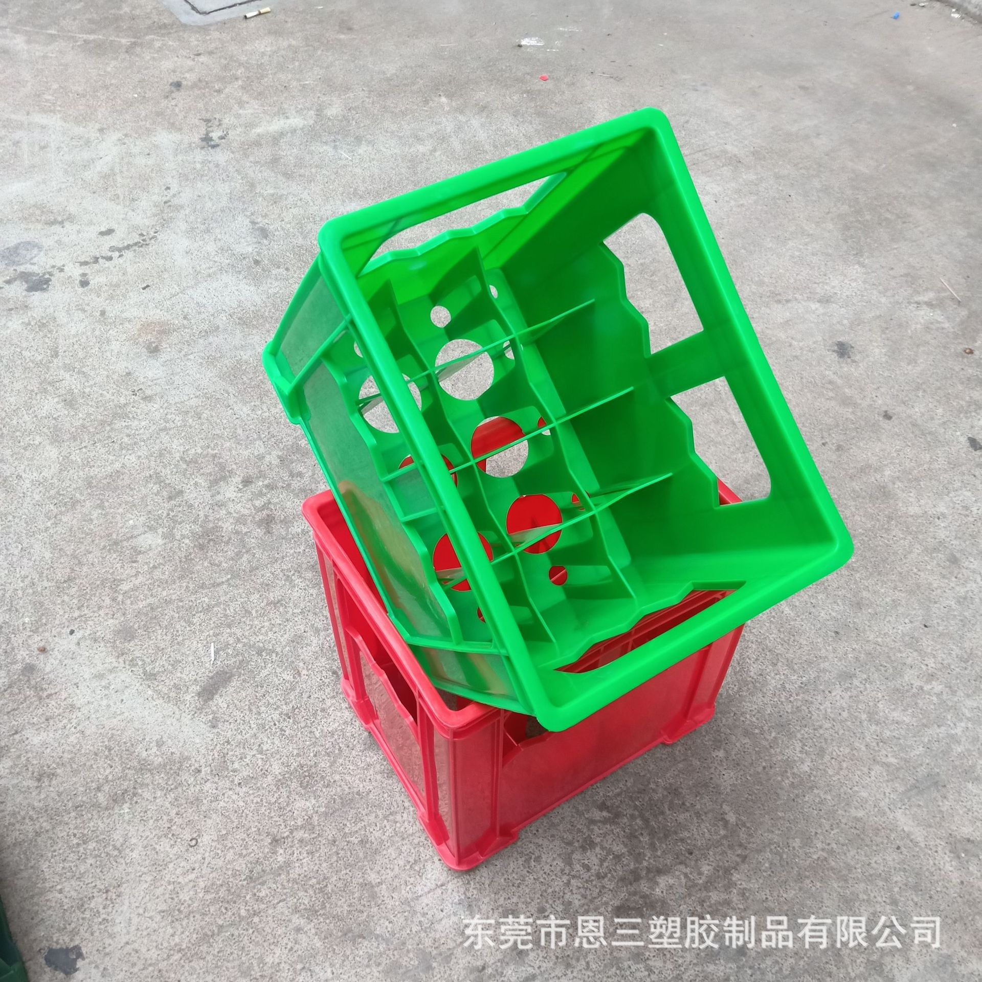 批发塑料啤酒筐加厚汽水周转筐12瓶啤酒箱 24格啤酒筐超市塑料筐