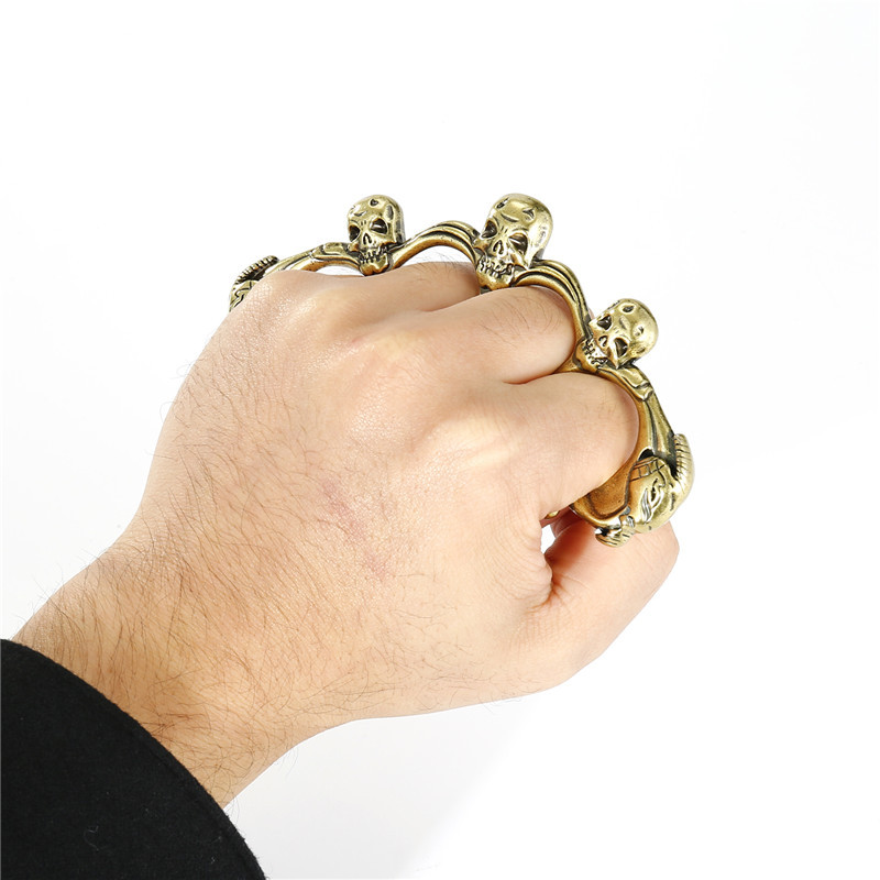 Punk Skull Metal Ring display picture 4