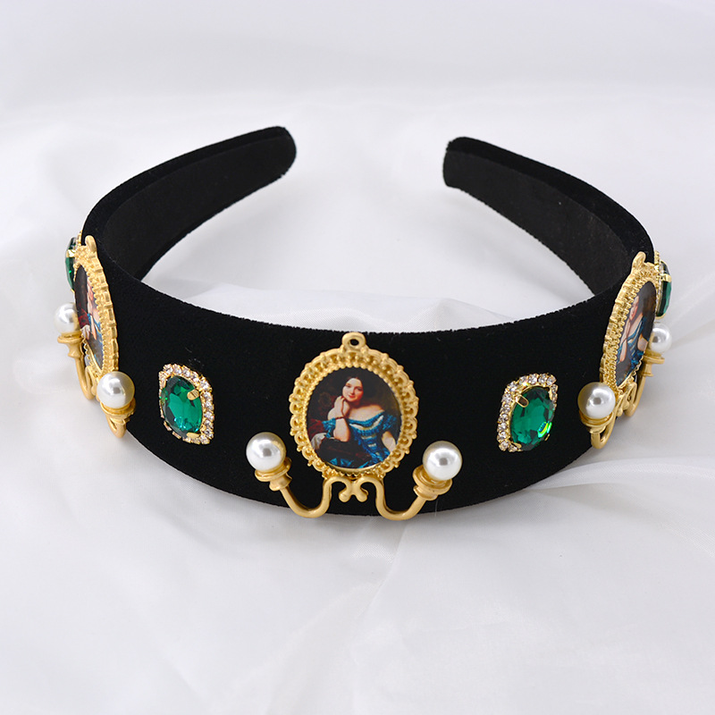 Bandeau Femelle Simple Coréenne Style Élégant Gracieux Imitation Perle Hairband Baroque Vintage Cadre Photo Peinture À L'huile Non-slip Bandeau display picture 1