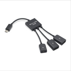 Androidインターフェイスhubは、電源を供給しています。