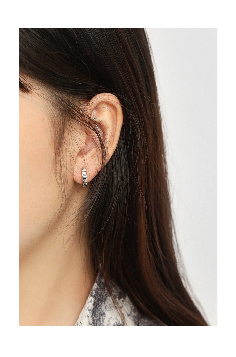 Festival Occasion 925 Sterling Silver Material Plaid Pattern Women'S Gender 071 Korean Version Of Minimalist Chocolate Plaid S925 Sterling Silver Earrings