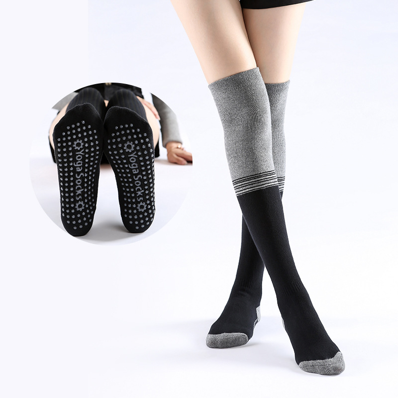 Female personality solid color socks