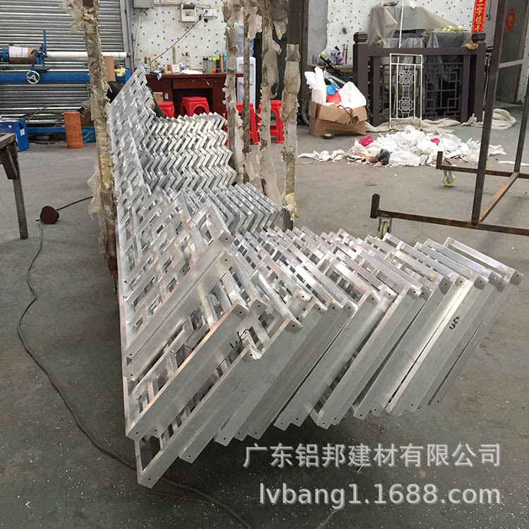 �T�X���E��