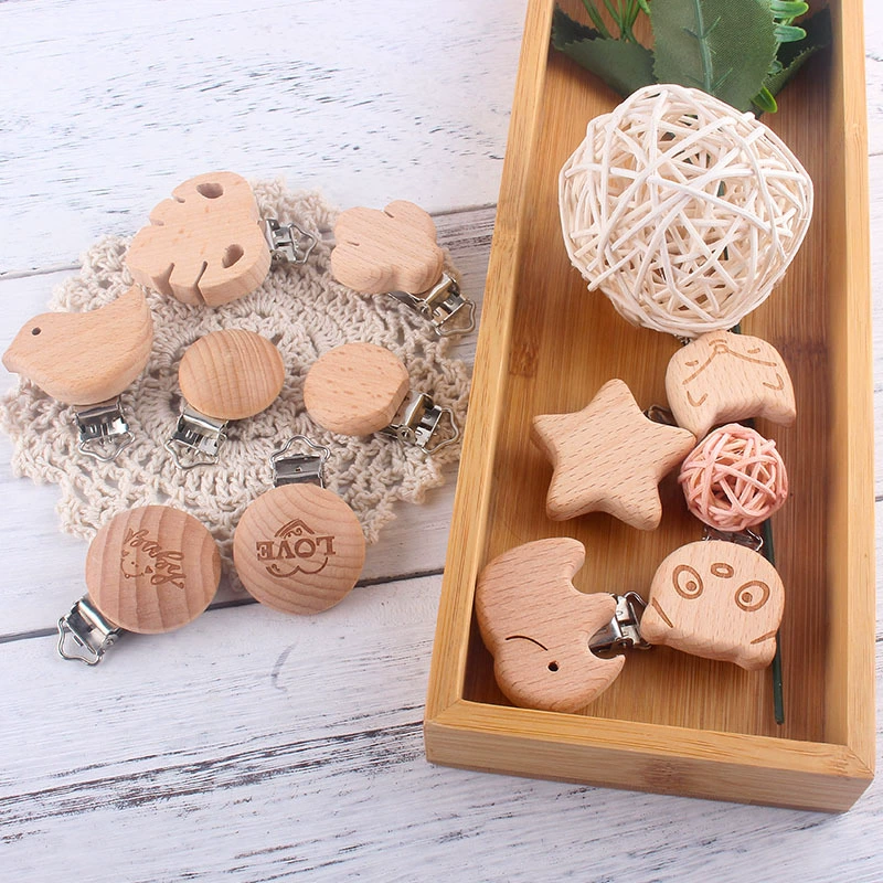 Children's cartoon safe protective wooden pacifier for new born with animals