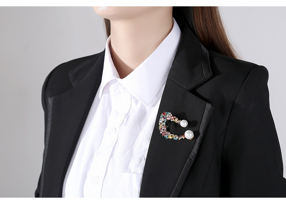 Fashion Korean New Color Female Zircon Brooch Wild Pin Accessories Wholesale Nihaojewelry display picture 2