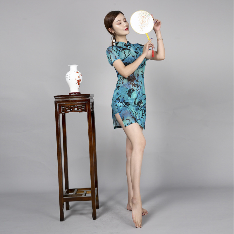 Classical dance performance clothing Chinese style cheongsam body rhyme folk dance modern dance practice clothing performance clothing group clothing