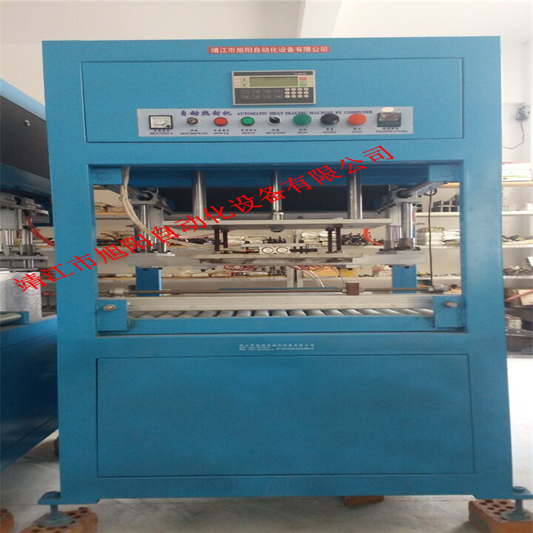 汽车电瓶组  汽车启动型水电瓶组装设备