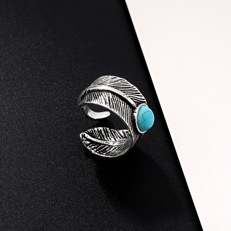 Cross-border Hot Selling Ornament European Vintage Feather Inlaid Turquoise Ring Men's Opening Ring  Burst display picture 6