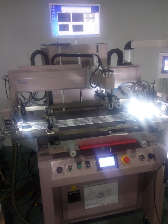 CCD丝网印刷机  CCD视觉印刷机  CCD印刷检测机