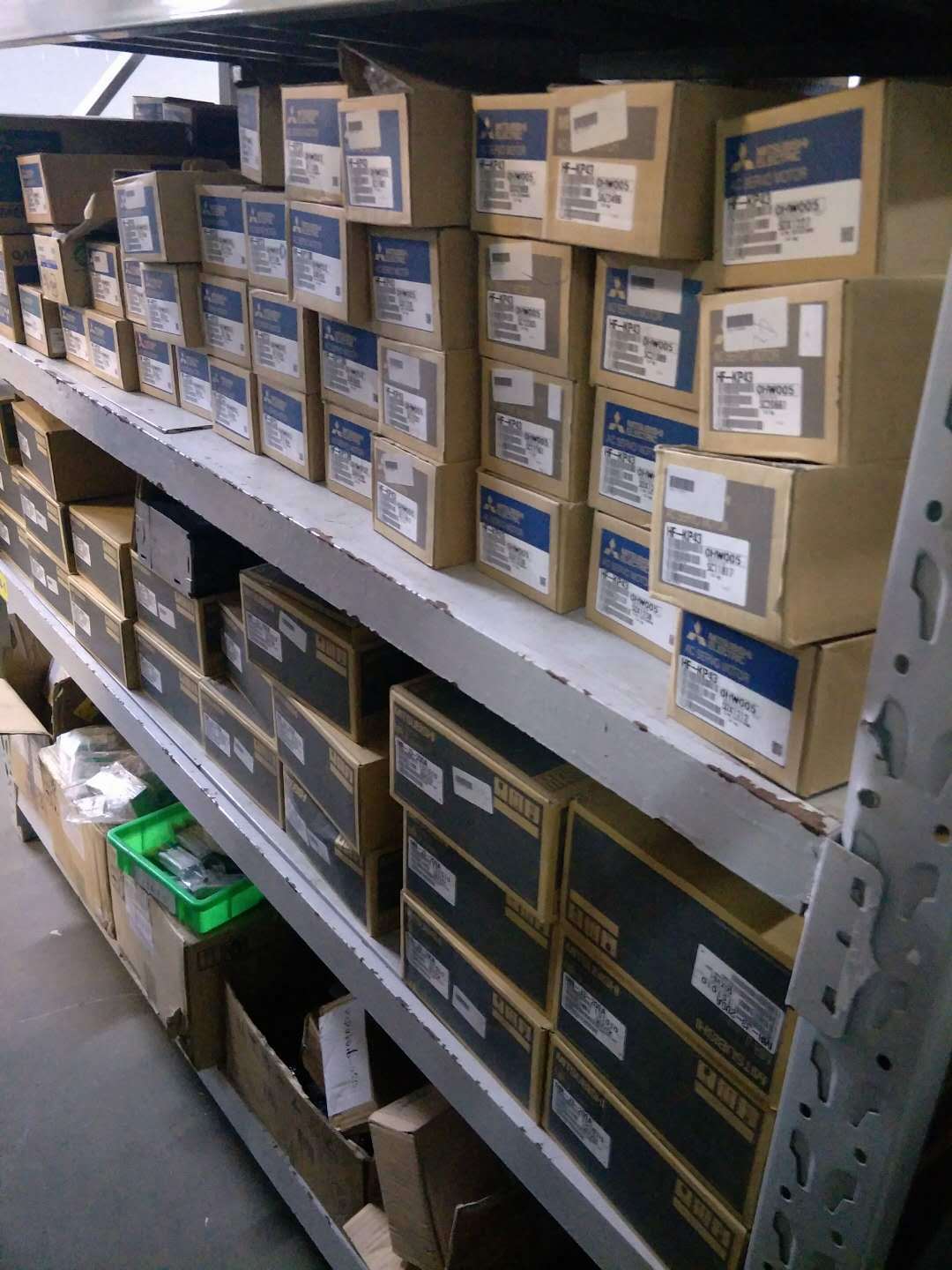 MR-J200A 全新驱动器·质保一年·购前询价