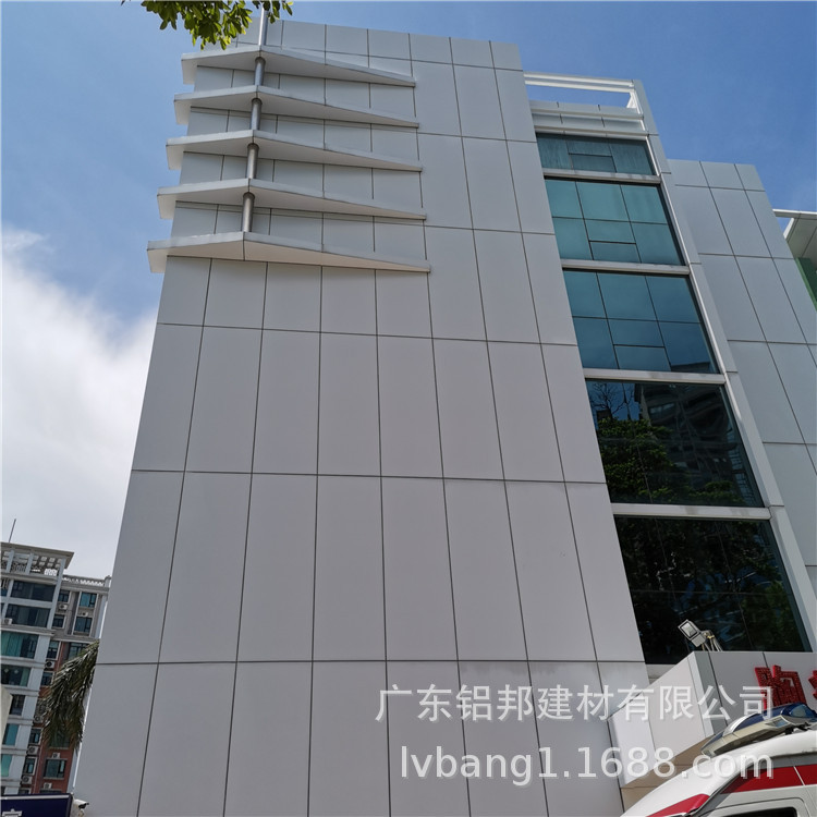 鋁板幕墻