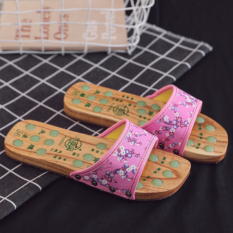 Factory Direct summer massage clogs one-line carved sandals couple non-slip home paint-free flat heel sandals