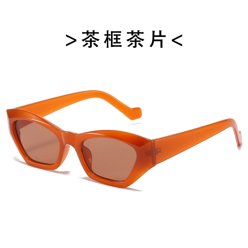 Nuevo en stock transfronterizo gafas de sol de ojo de gato europeo y americano en línea estilo de Hong Kong gafas de sol de comercio exterior suministro directo de fábrica