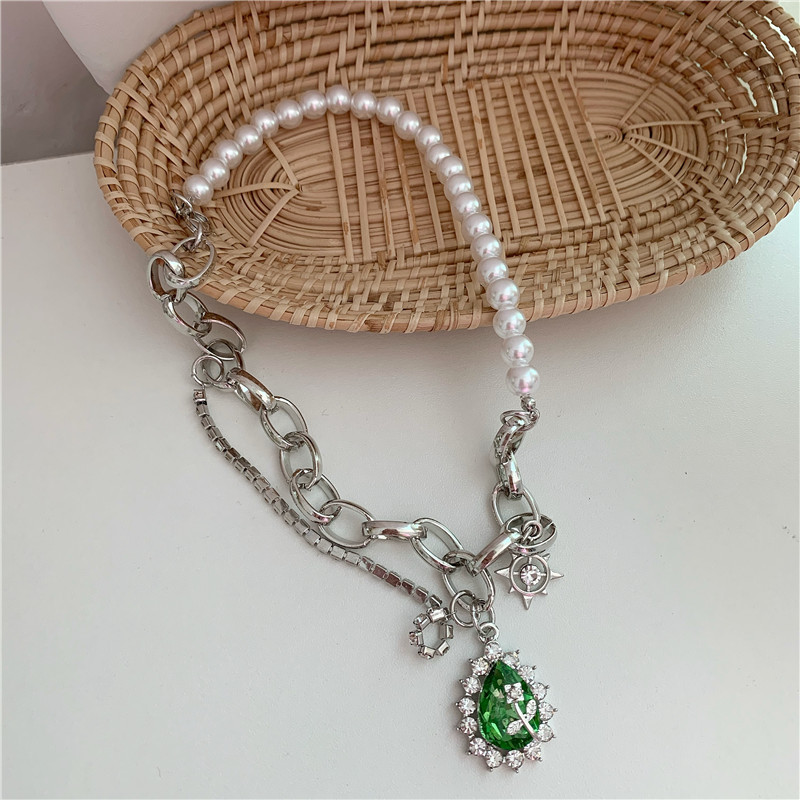 Einfache Metallkette Smaragd Halskette display picture 6